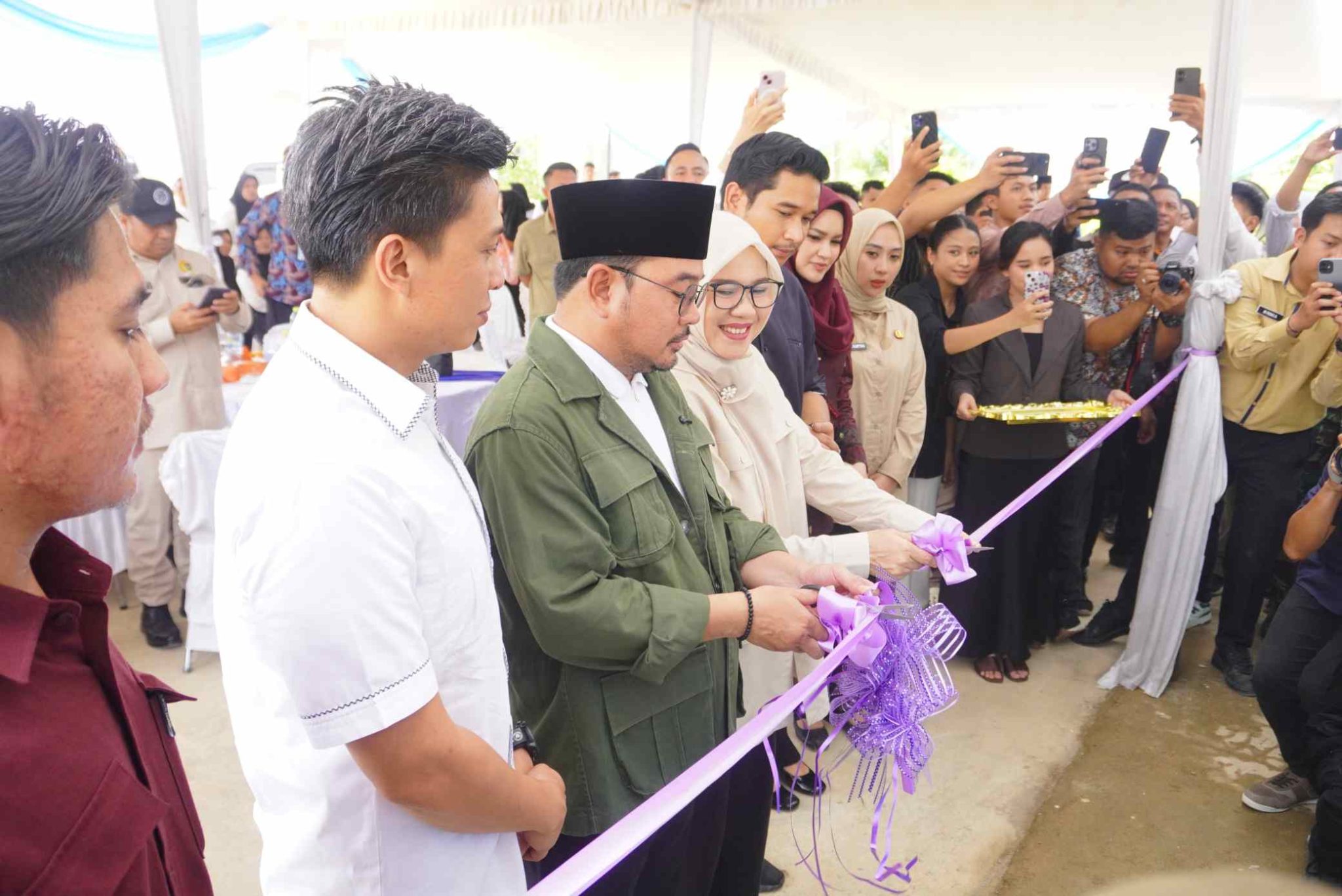 img 1759993661775 2048x1368